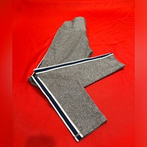 Aerie Women’s Grey Cropped Leggings Size M